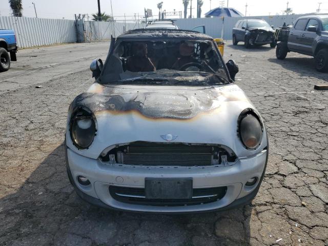 2011 Mini Cooper VIN: WMWZN3C56BT265165 Lot: 47931934