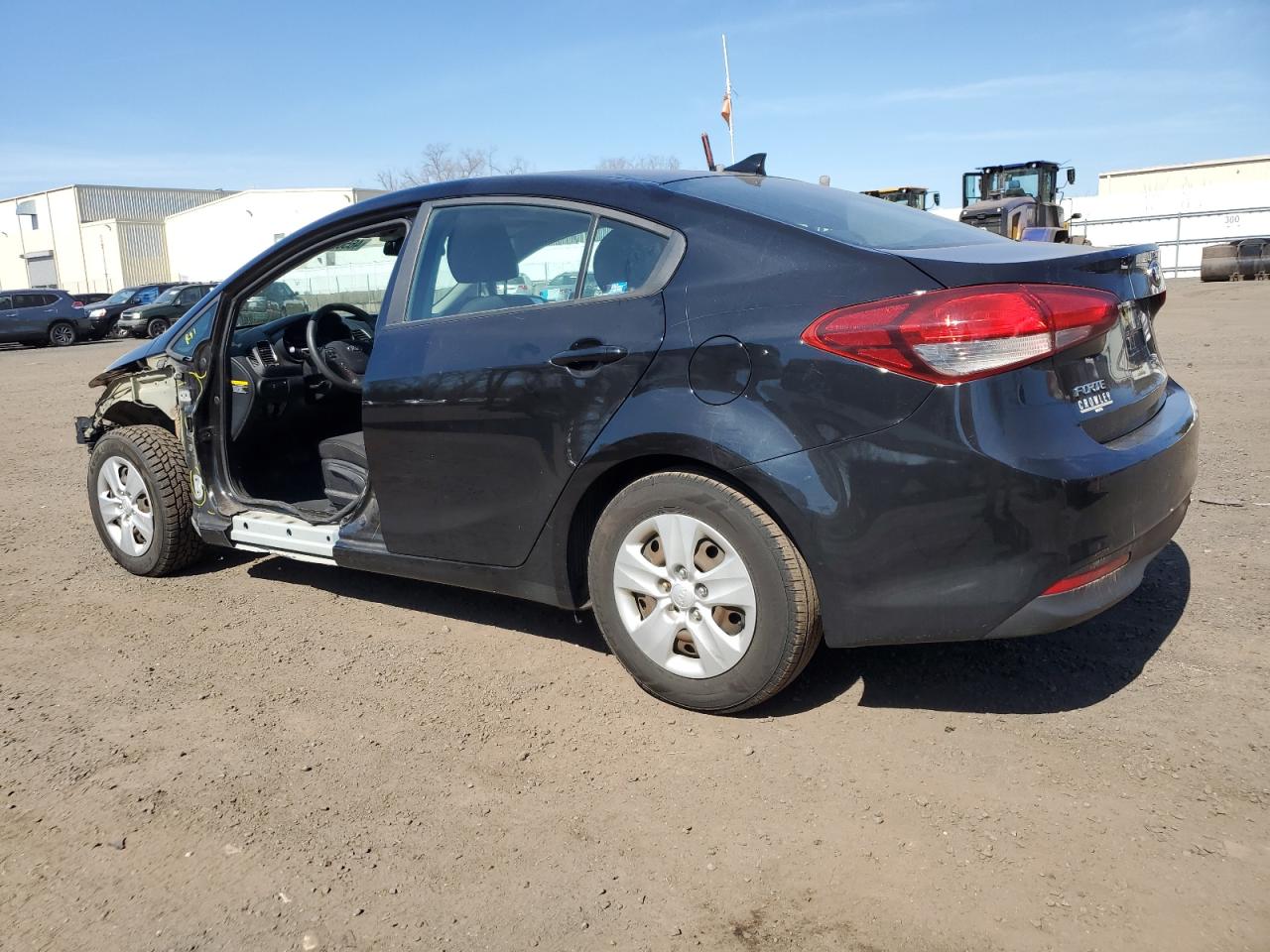 3KPFK4A77HE018876 KIA FORTE 2017