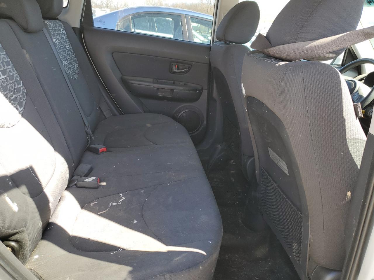 KNDJT2A27B7271803 2011 Kia Soul +