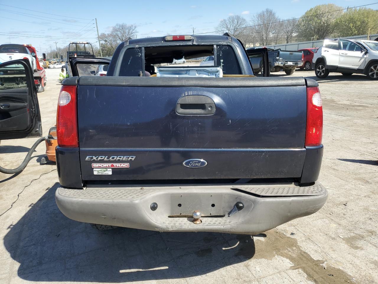 1FMZU67E11UA58219 2001 Ford Explorer Sport Trac