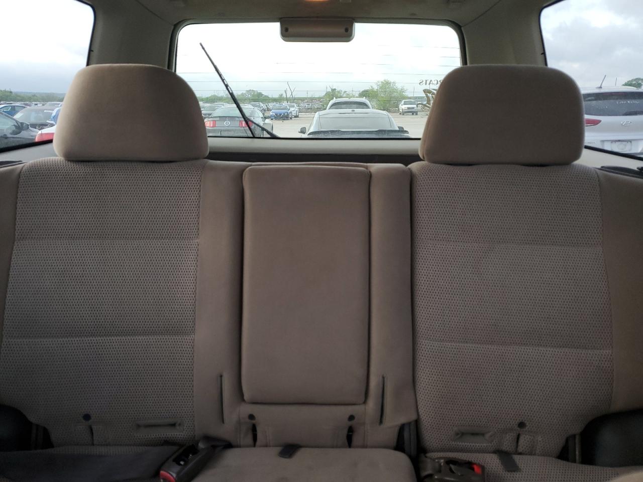 JA4LS21HX2P013964 2002 Mitsubishi Montero Sport Es