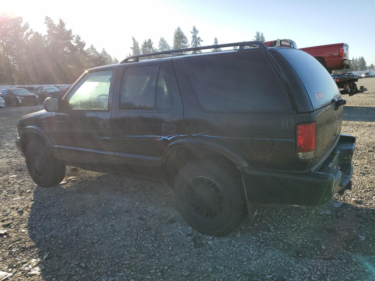 1GKDT13W2W2517977 1998 GMC Jimmy