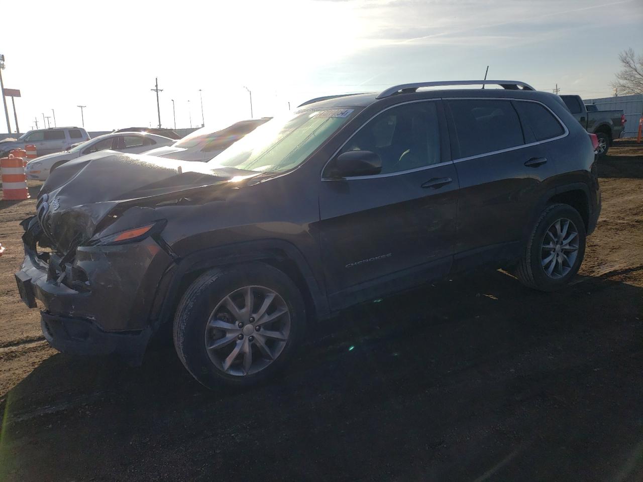 2018 Jeep Cherokee Limited vin: 1C4PJMDB1JD501164