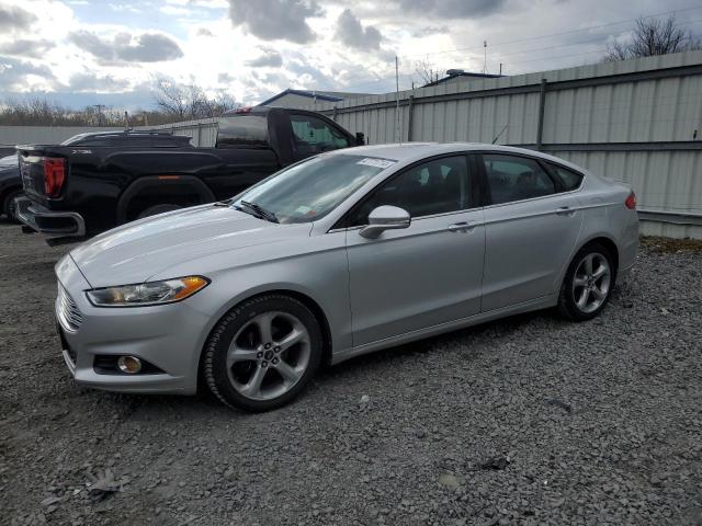 Lot #2469023806 2013 FORD FUSION SE salvage car