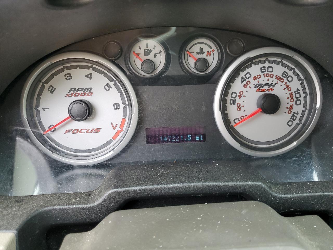 1FAHP3FN6AW213106 2010 Ford Focus Se