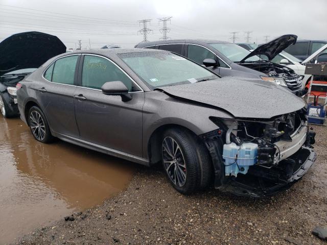 VIN 4T1B11HK2JU064497 2018 Toyota Camry, L no.4