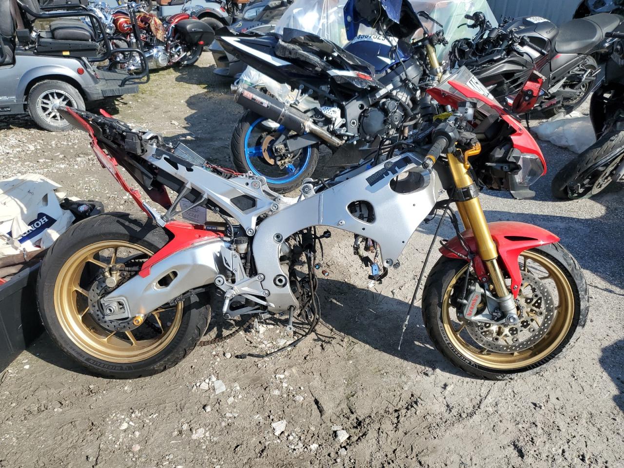 JH2SC7779HK000145 HONDA CBR1000 SP 2017