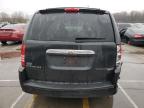 CHRYSLER TOWN & COU photo