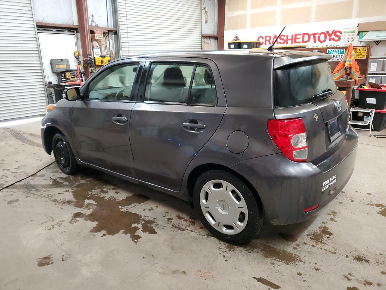 JTKKUPB4XE1039422 2014 Toyota Scion Xd