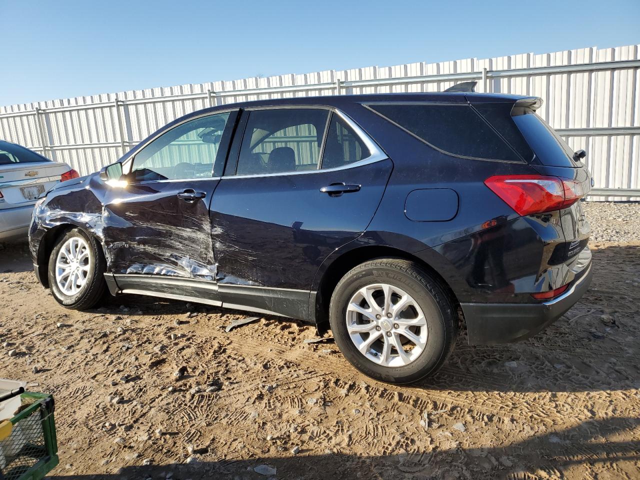 3GNAXKEV3LS650395 CHEVROLET EQUINOX 2020