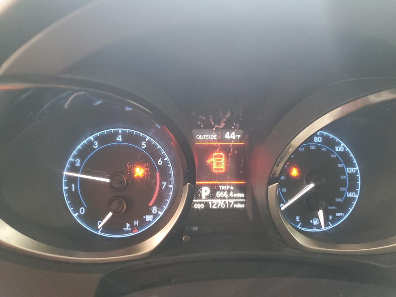 2T1BURHE8GC686564 TOYOTA COROLLA 2016