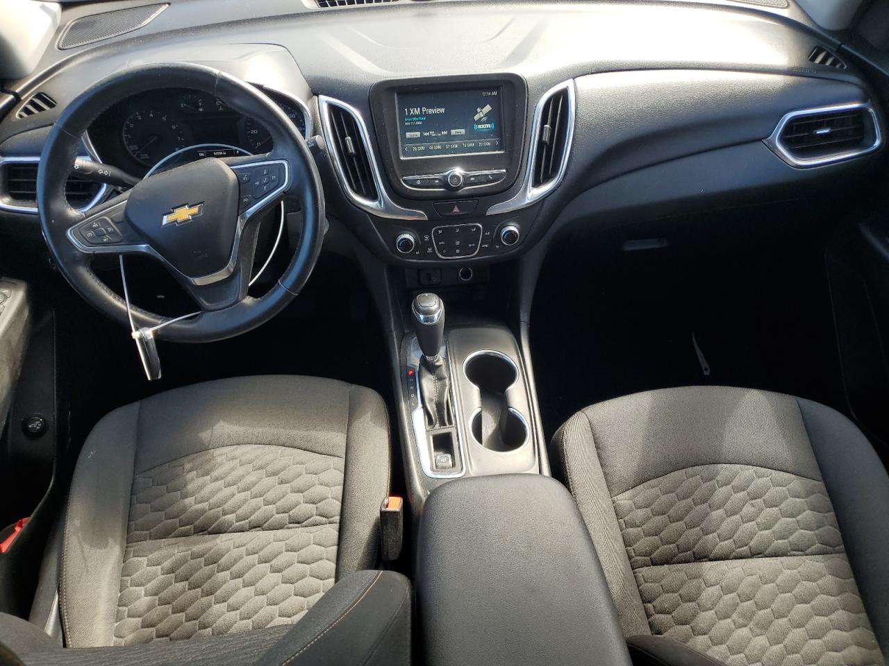 3GNAXJEVXJL130048 CHEVROLET EQUINOX 2018