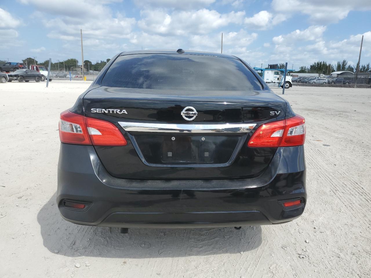 3N1AB7AP3HY344056 NISSAN SENTRA 2017