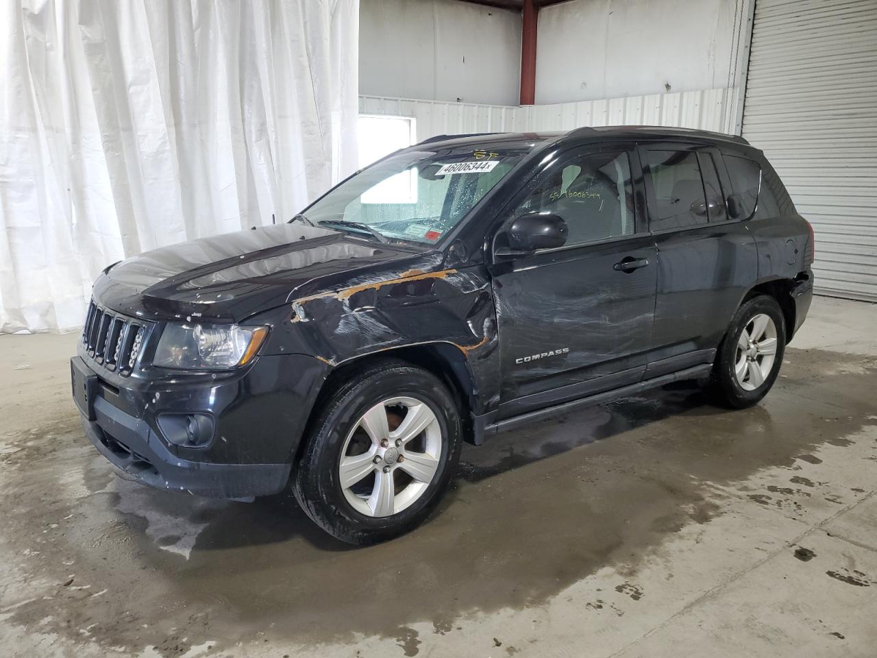 2014 Jeep Compass Latitude vin: 1C4NJDEBXED647719