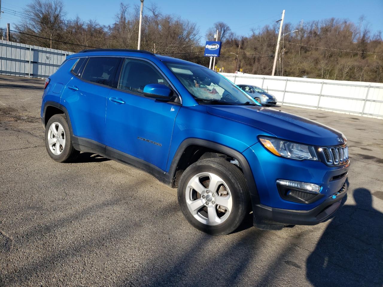 3C4NJDBB3JT422874 2018 Jeep Compass Latitude