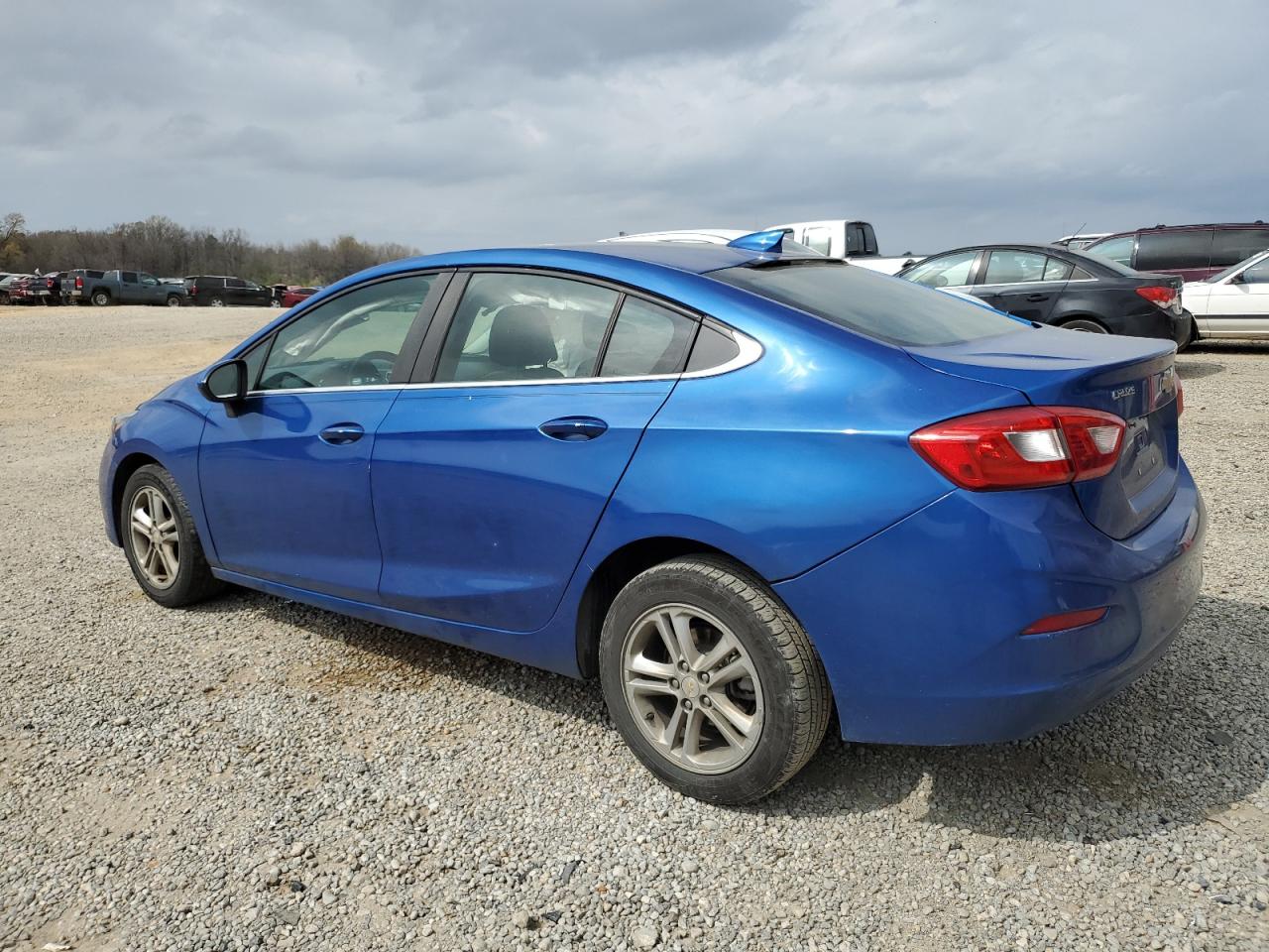 2017 Chevrolet Cruze Lt vin: 1G1BE5SM8H7221963