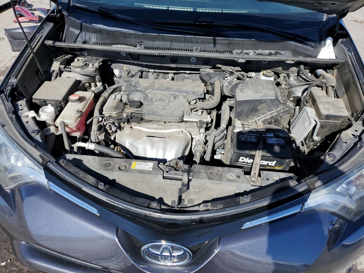 JTMBFREV2GJ090384 TOYOTA RAV4 2016