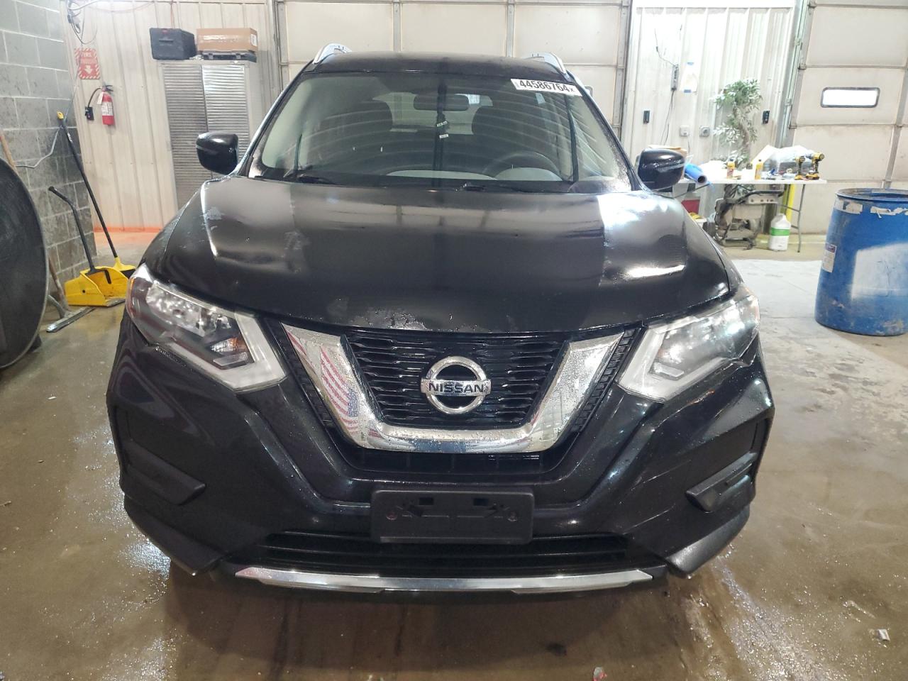 JN8AT2MV1HW251359 NISSAN ROGUE 2017