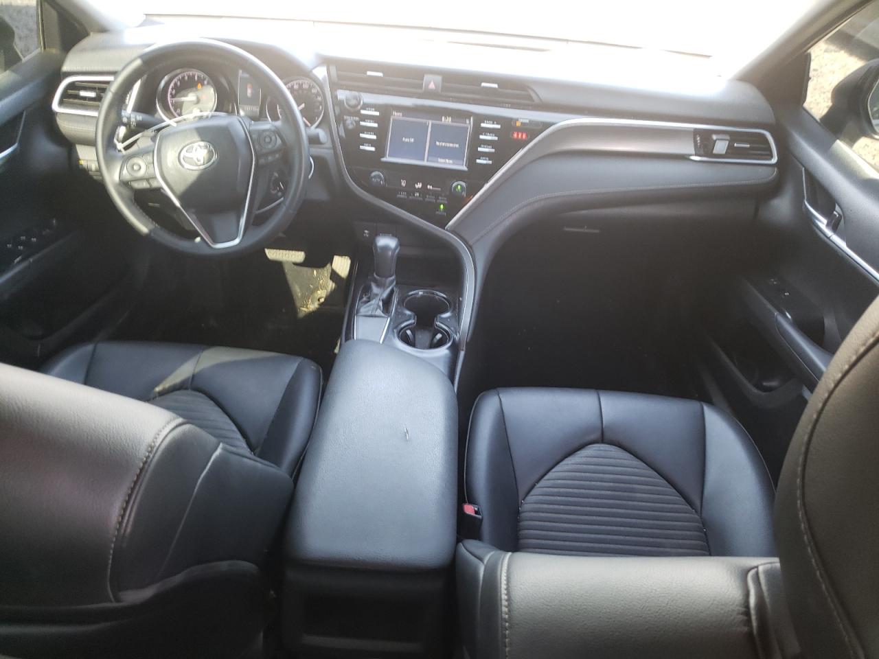 4T1B11HKXJU548725 TOYOTA CAMRY 2018
