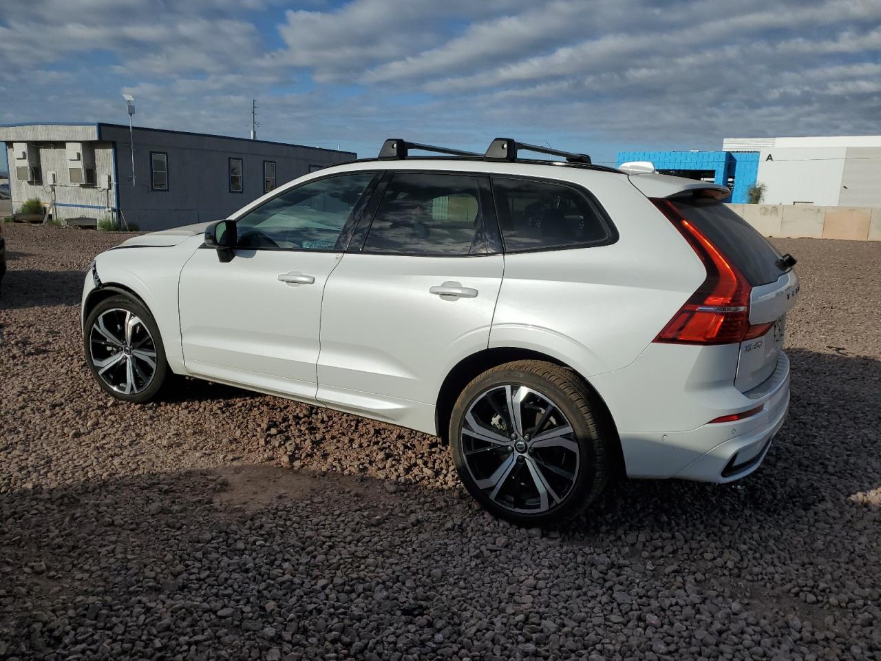 YV4L12RX6P1243965 VOLVO XC60 ULTIM 2023
