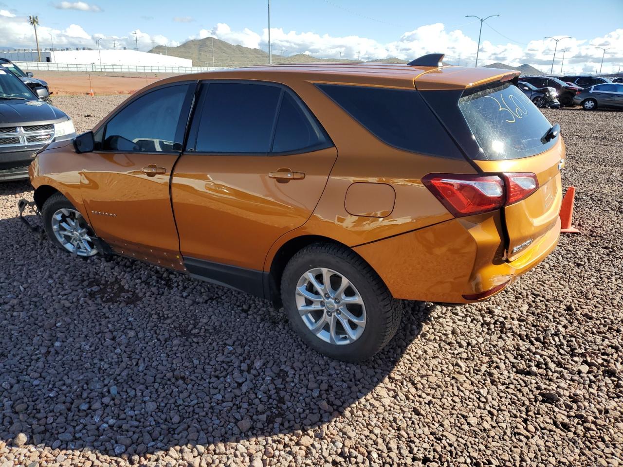 2GNAXHEVXK6177921 CHEVROLET EQUINOX 2019