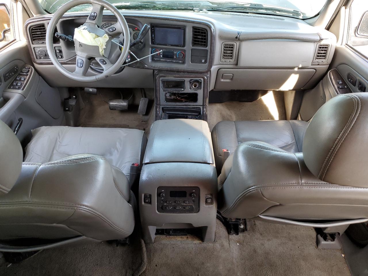 1GKEK63U25J152661 2005 GMC Yukon Denali