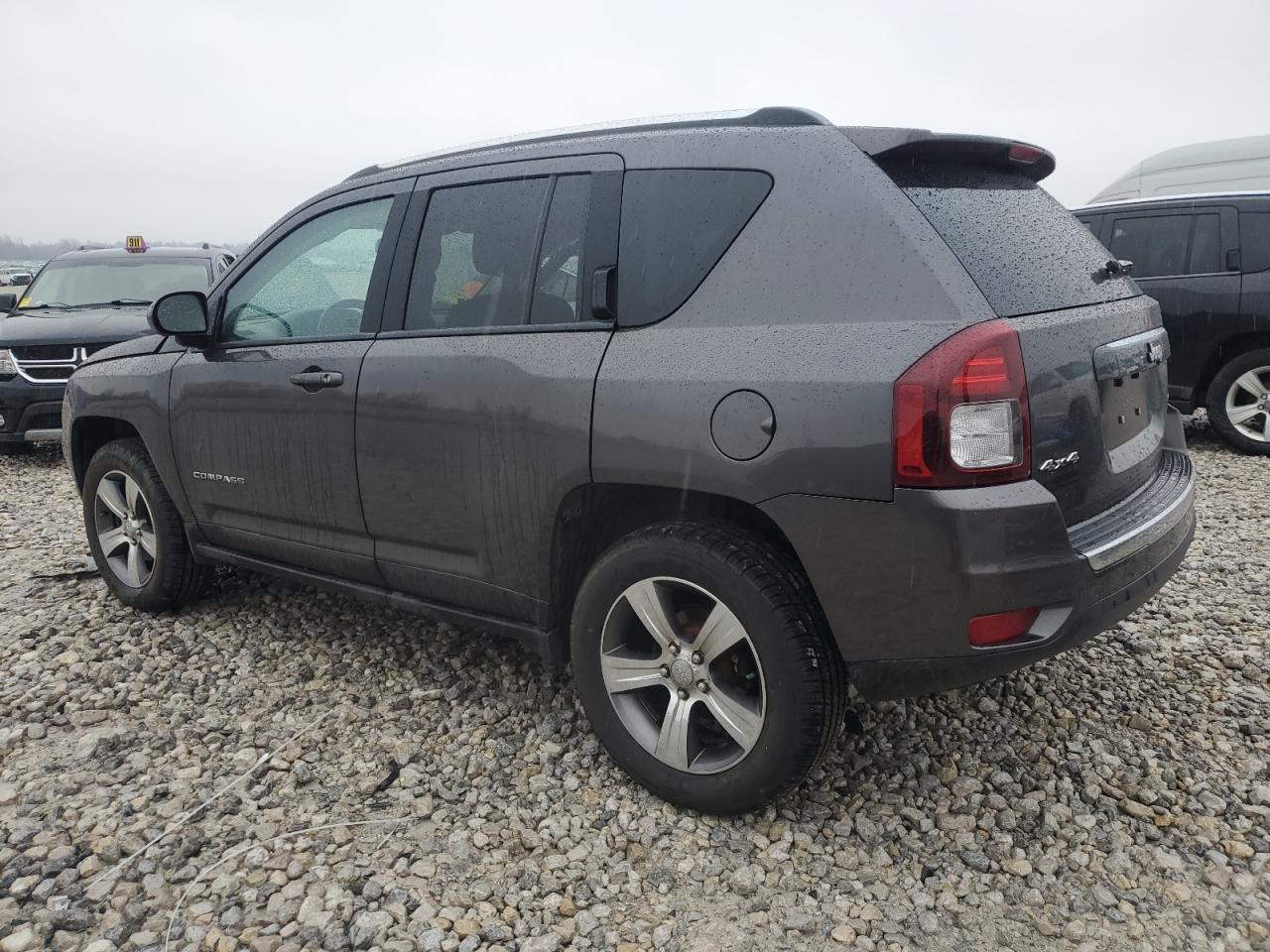 1C4NJDEB9HD111493 JEEP COMPASS 2017