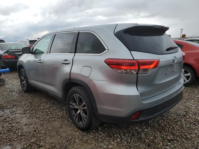 VIN 5TDZZRFH8KS309844 2019 Toyota Highlander, LE no.2