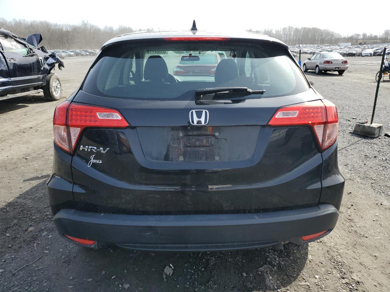 3CZRU5H38JM715060 HONDA HR-V 2018