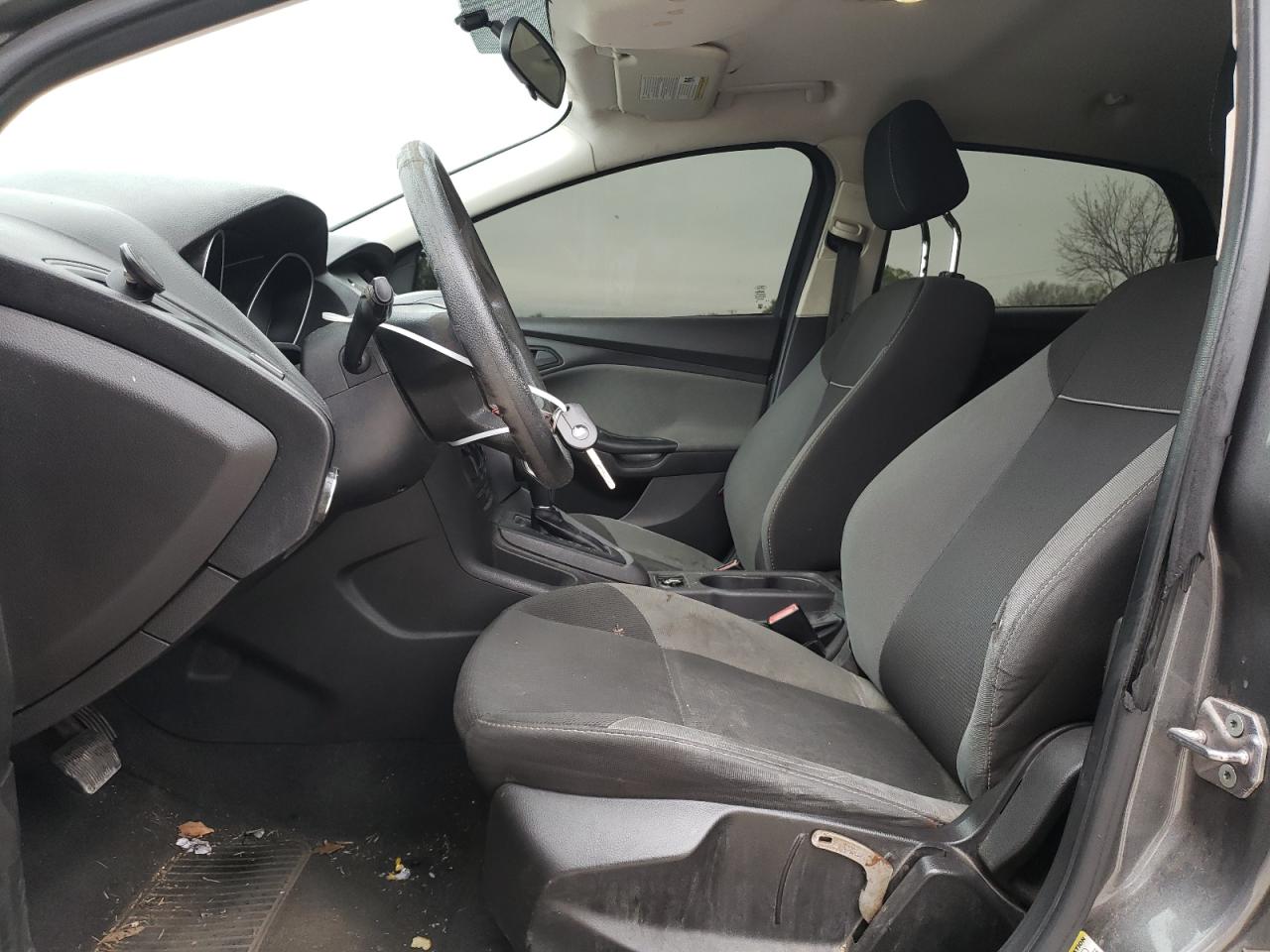 1FAHP3E25CL320465 2012 Ford Focus S