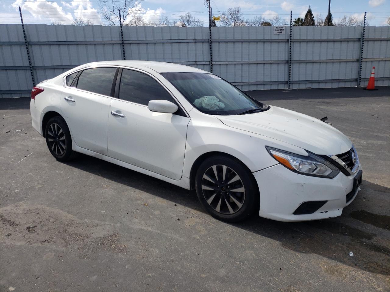 1N4AL3AP3JC174997 NISSAN ALTIMA 2018