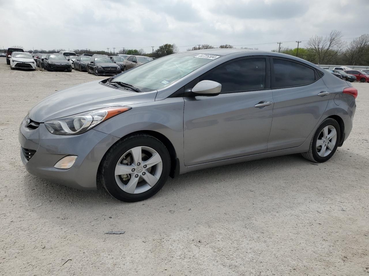 KMHDH4AE5DU533984 2013 Hyundai Elantra Gls