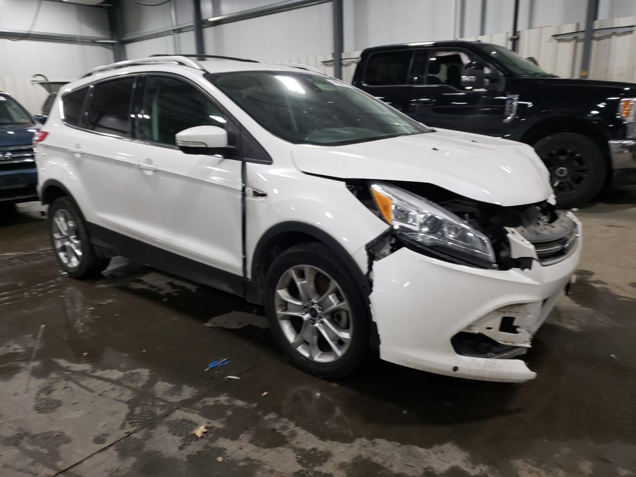 2014 Ford Escape Titanium vin: 1FMCU9J94EUB84325