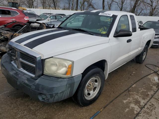 Lot #2428249457 2006 DODGE DAKOTA ST salvage car