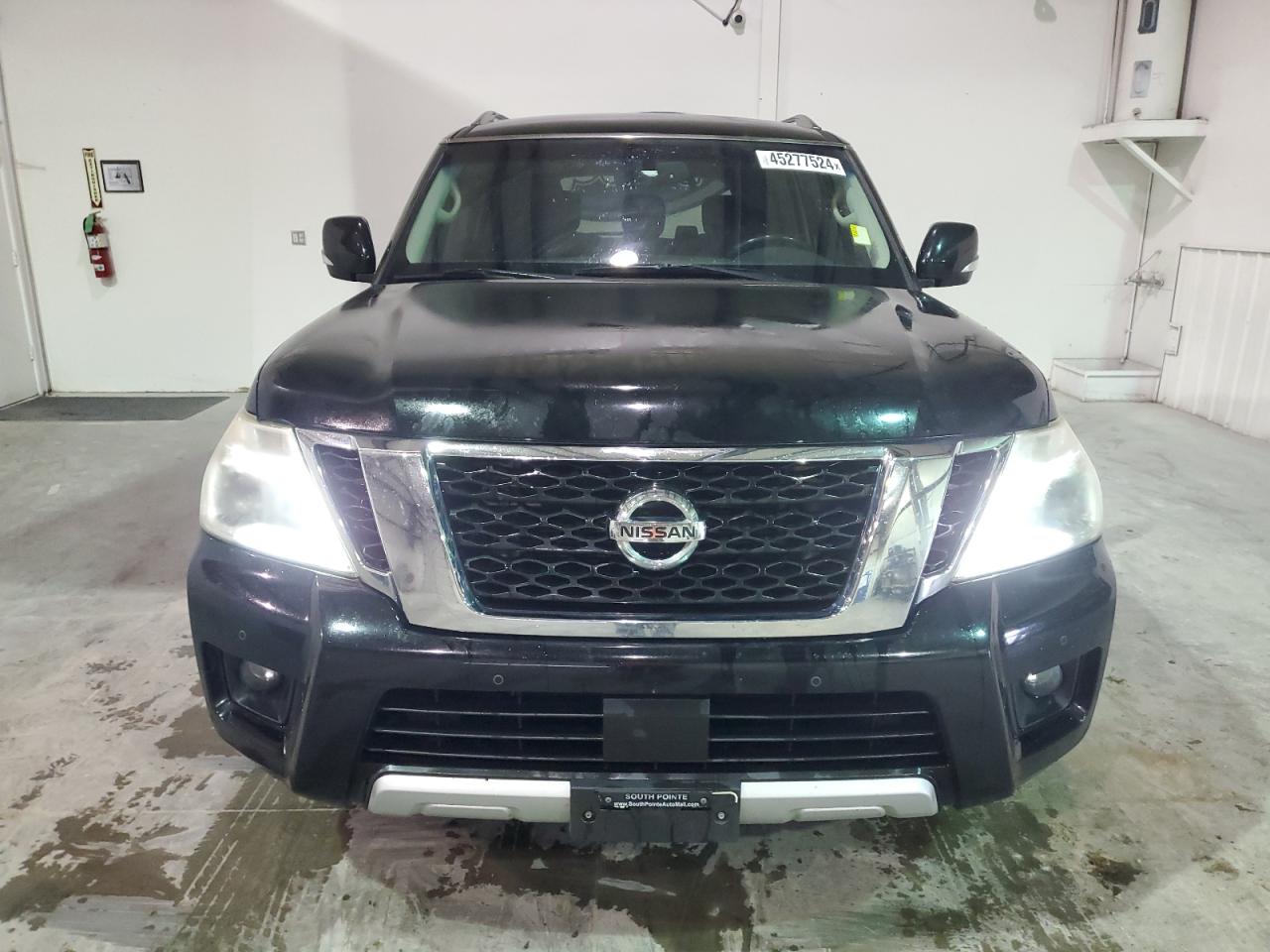 JN8AY2NC8H9507638 2017 Nissan Armada Sv