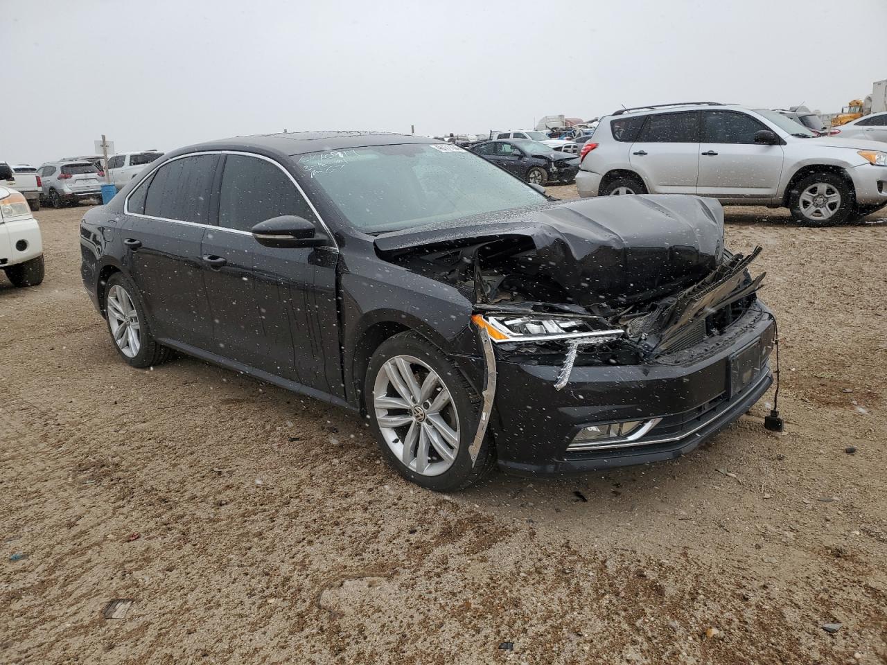 2018 Volkswagen Passat Se vin: 1VWBA7A39JC005797