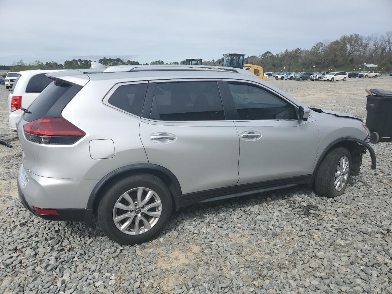 2018 Nissan Rogue S vin: JN8AT2MT7JW469424