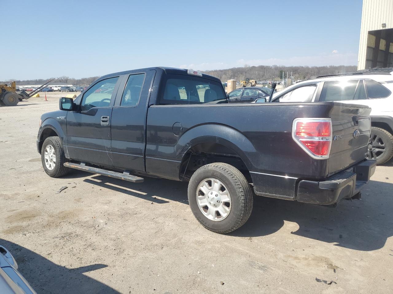 1FTFX1CF2DKG48641 2013 Ford F150 Super Cab