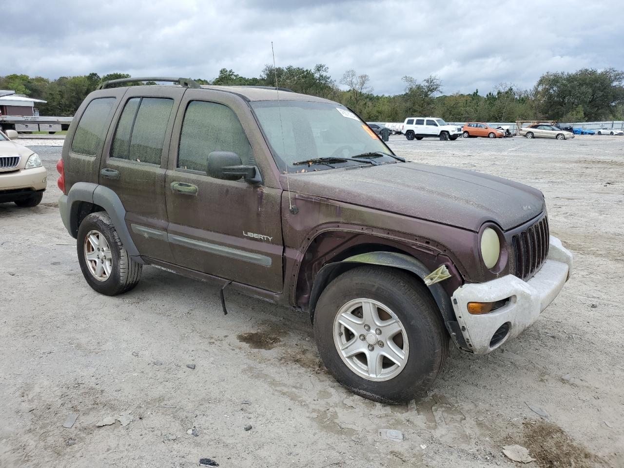 1J4GK48K34W267829 2004 Jeep Liberty Sport