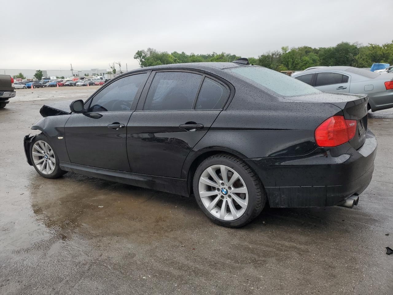 WBAPH7G52BNM55386 2011 BMW 328 I