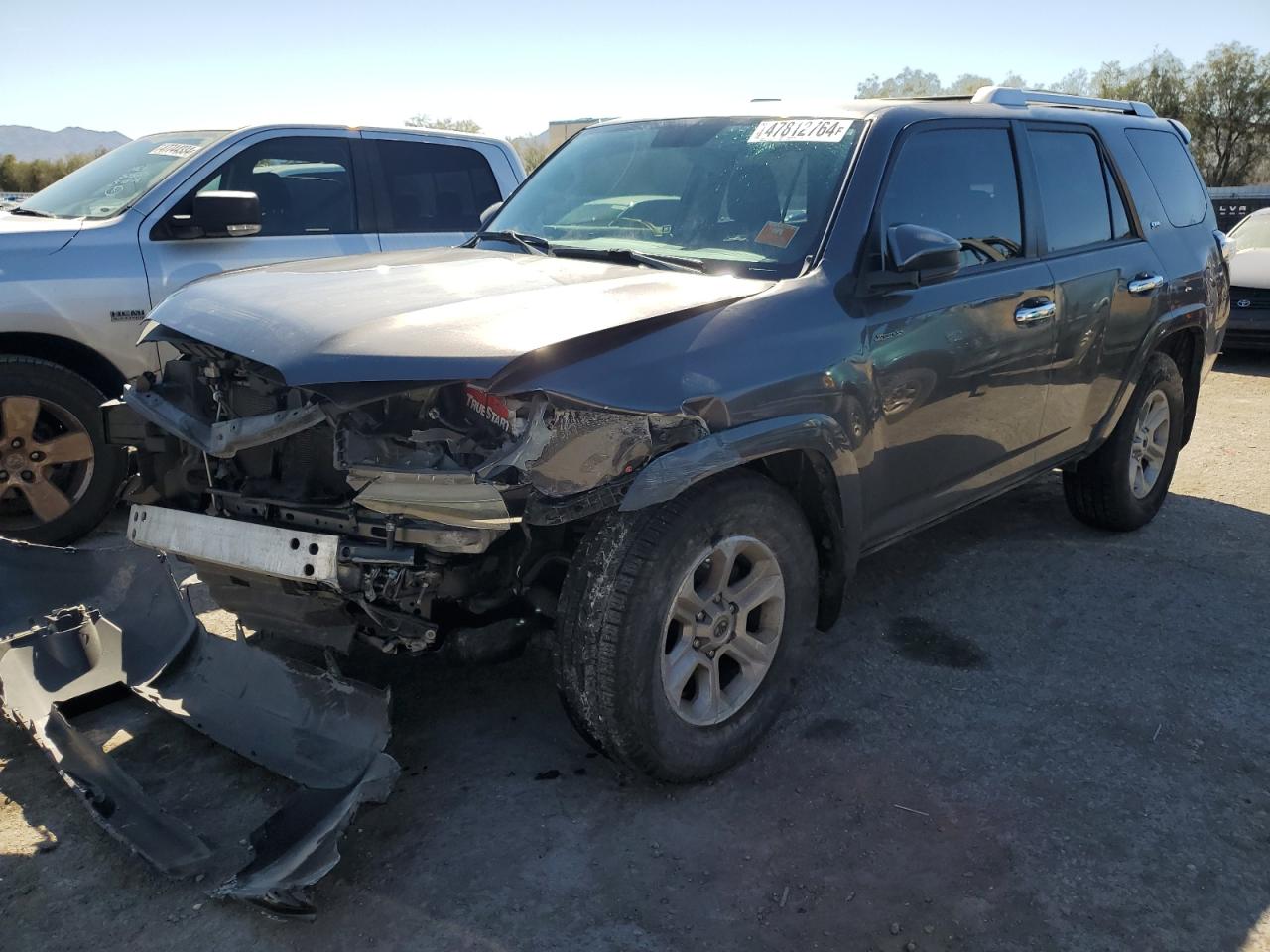 2018 Toyota 4Runner Sr5 vin: JTEZU5JR3J5178331