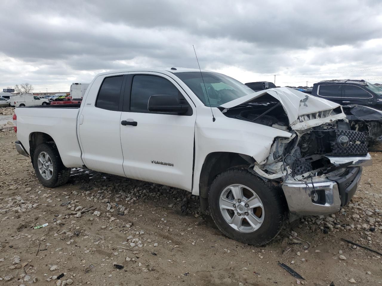 5TFUM5F19JX076554 TOYOTA TUNDRA 2018