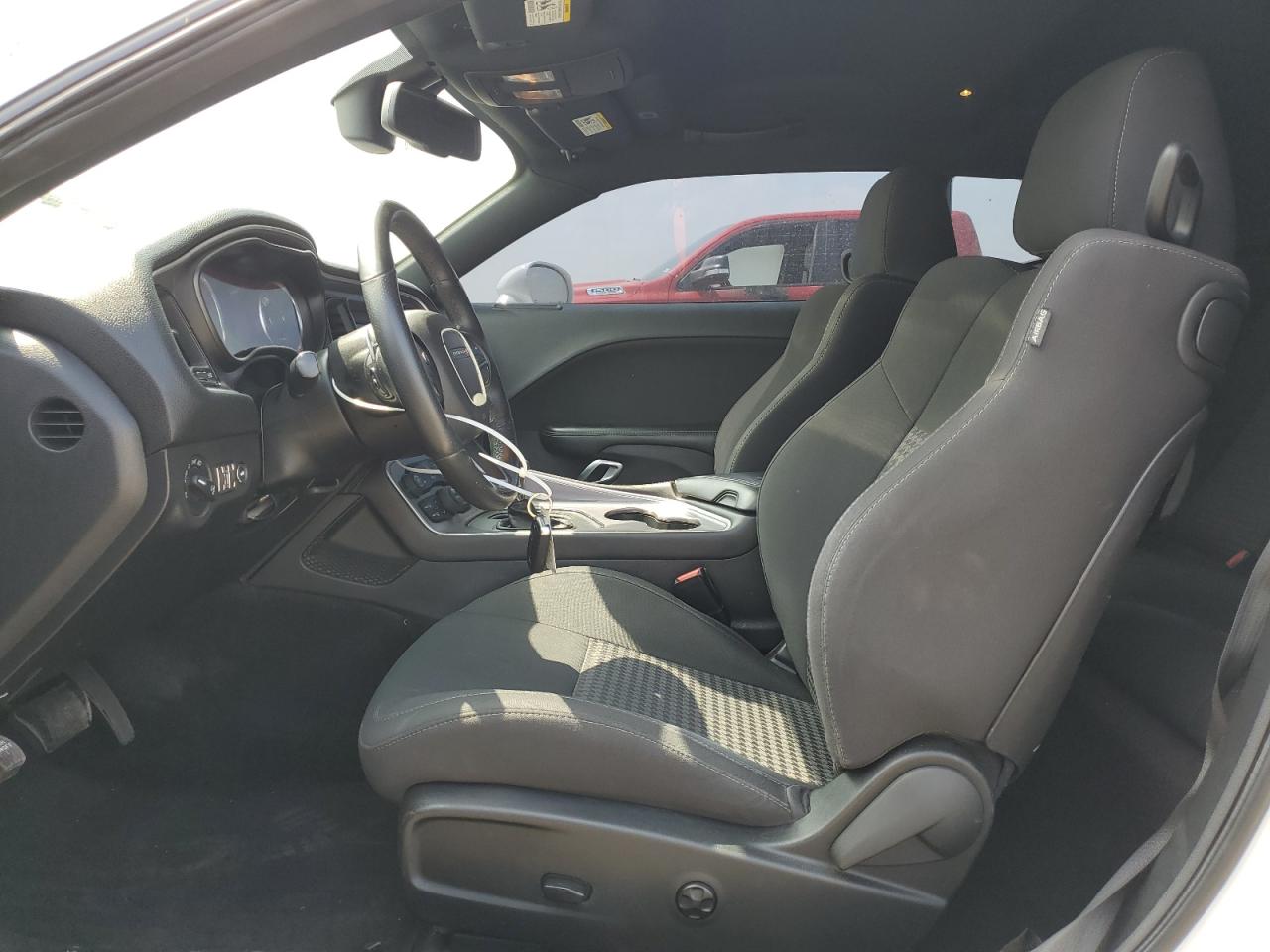 2C3CDZJG3KH541385 2019 Dodge Challenger Gt