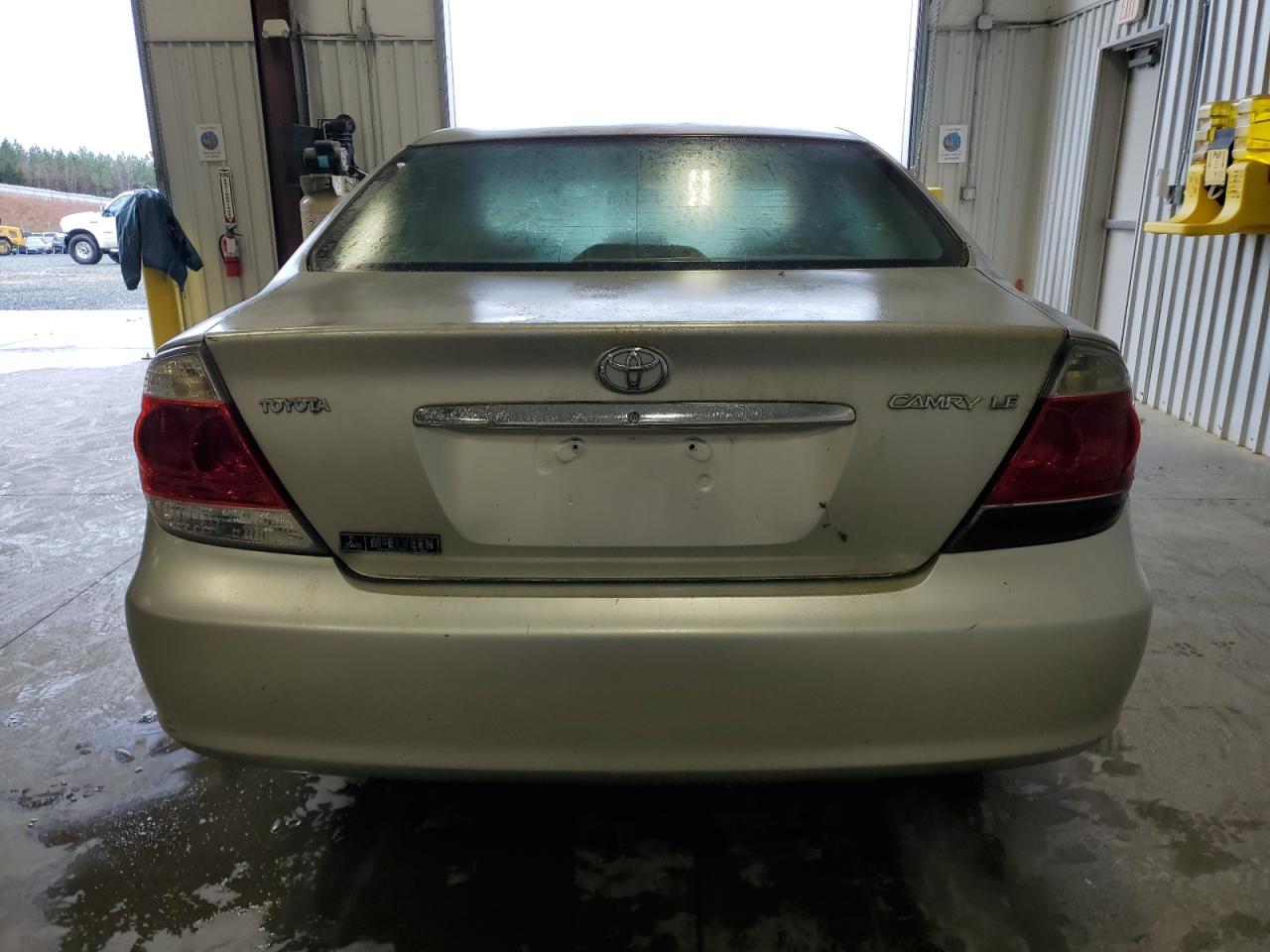 4T1BE32K05U044814 2004 Toyota Camry Le