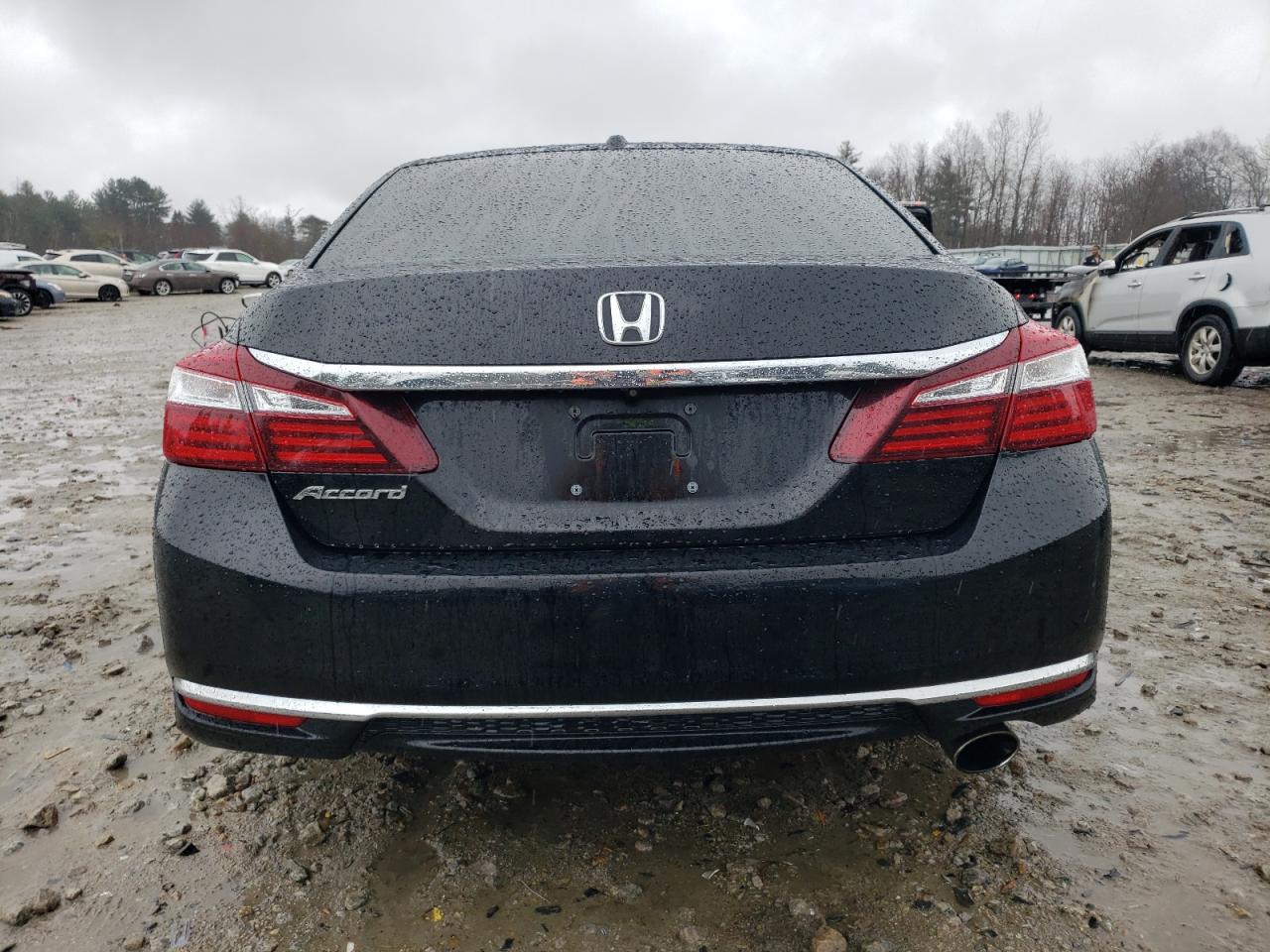 1HGCR2F9XHA097624 2017 Honda Accord Exl