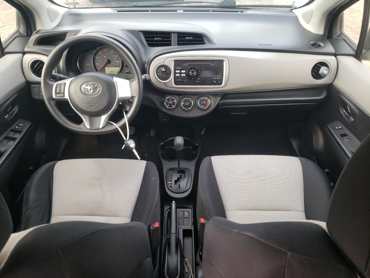 JTDKTUD37DD552007 2013 Toyota Yaris