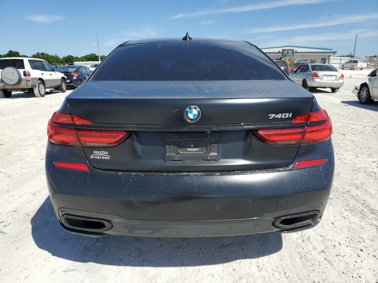 WBA7E2C58JG742817 2018 BMW 740 I