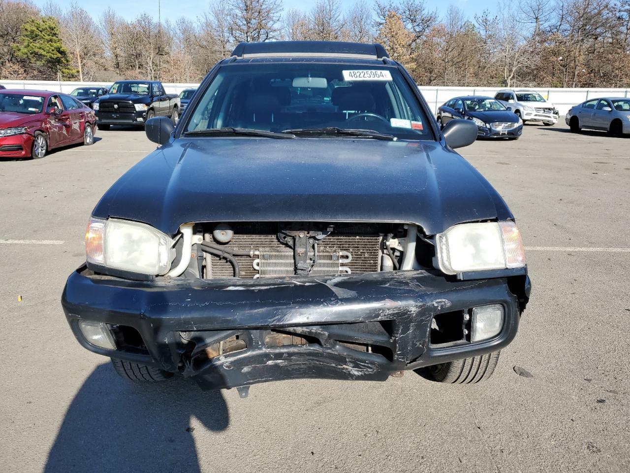 Lot #2952412408 2003 NISSAN PATHFINDER