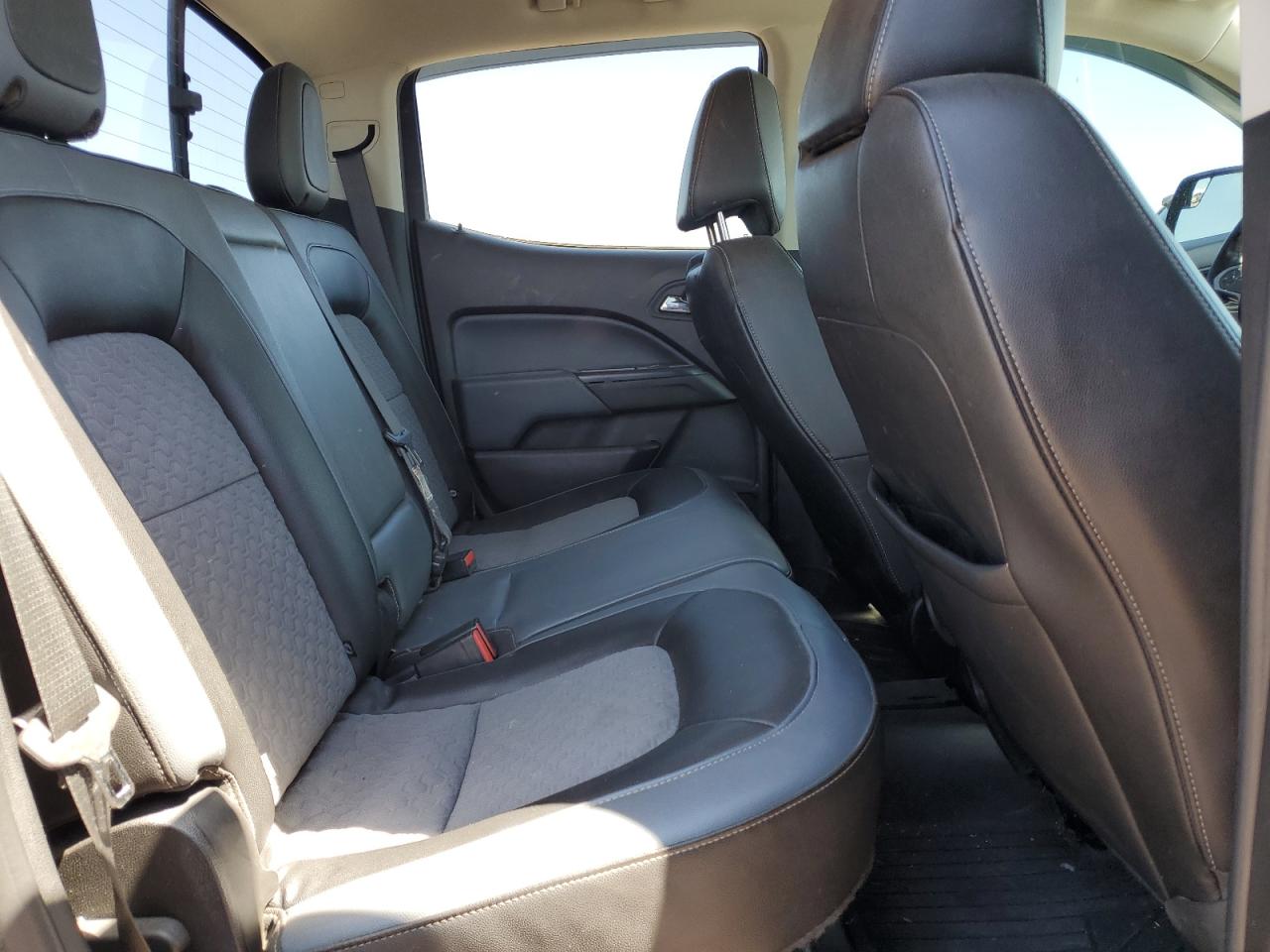1GCGTDEN2H1236396 CHEVROLET COLORADO 2017