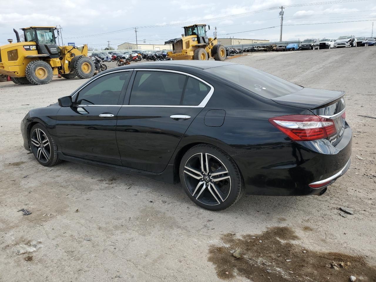 1HGCR2F58HA230541 HONDA ACCORD 2017